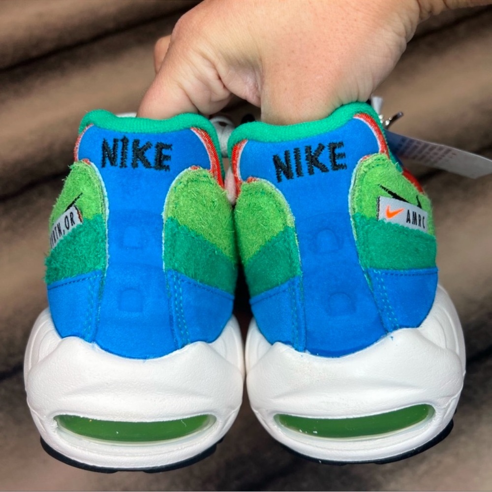 Nike Air Max 95 SE Light Photo Blue/Black/Roma Green Sneakers - Picture 3 of 10